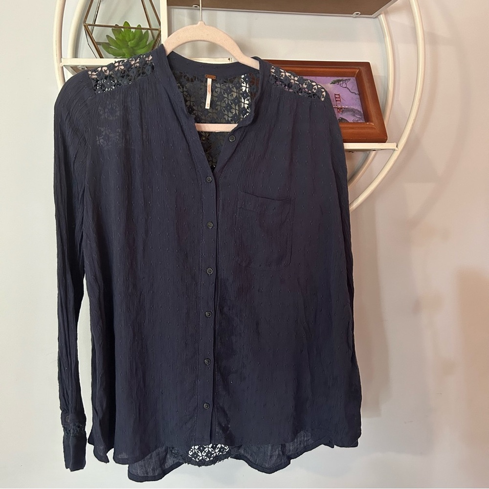 Free People Women's XS Extra Small Blue Long Sleeve Lace Button Up Shirt